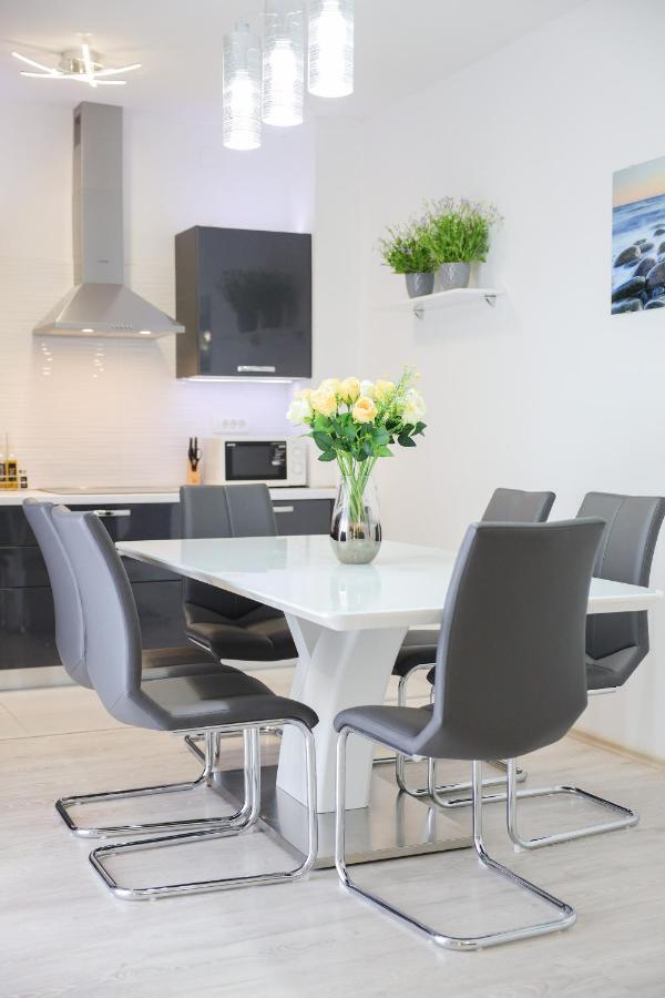 Deluxe Look Apartman Zára Kültér fotó