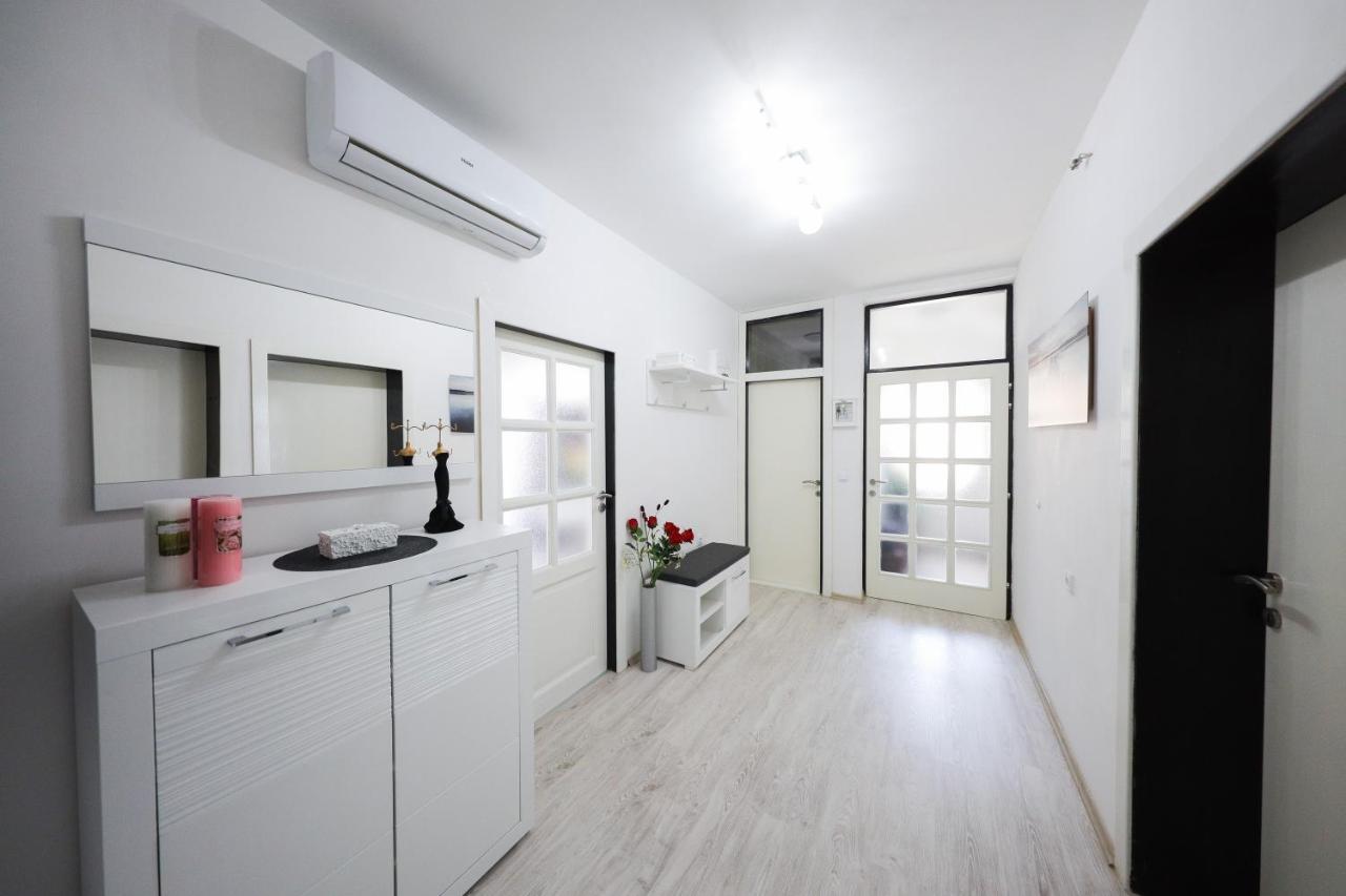 Deluxe Look Apartman Zára Kültér fotó