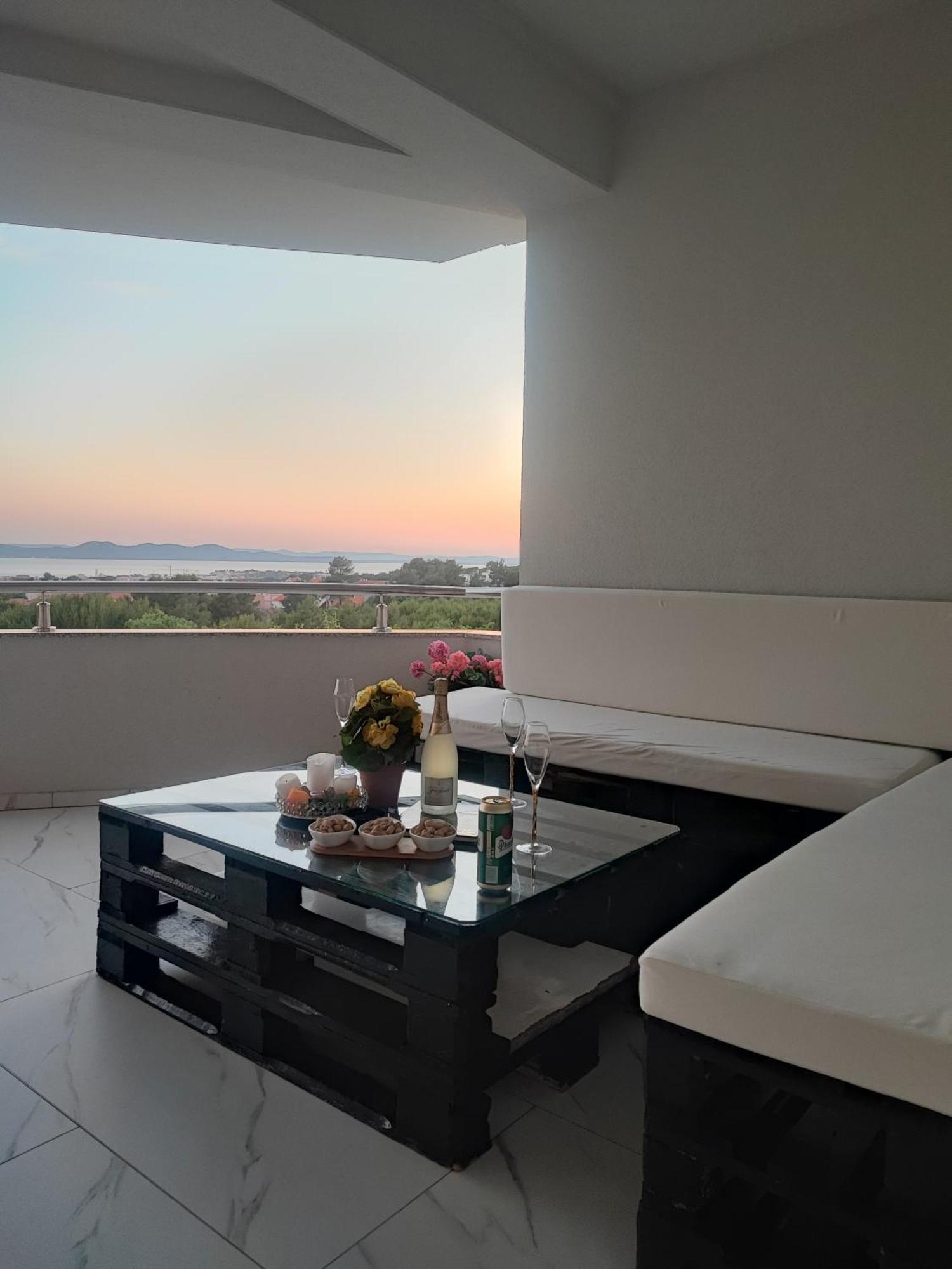 Deluxe Look Apartman Zára Kültér fotó